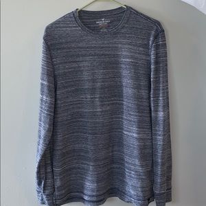 Men’s American Eagle long sleeved shirt. Size L